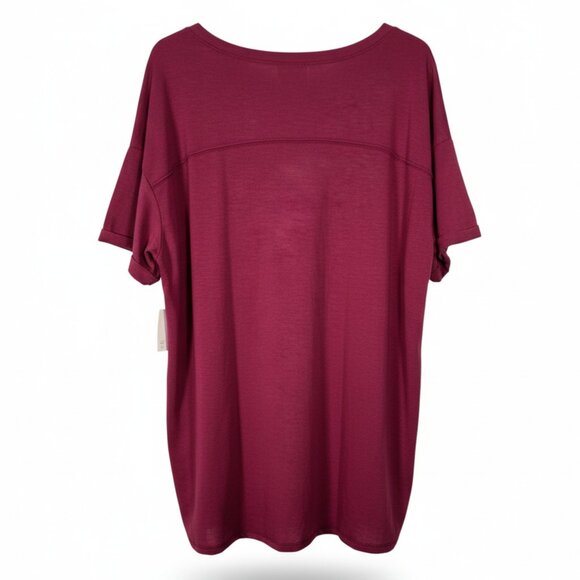 NWT Amazon Essentials Burgundy Women's Relaxed-Fit T-Shirt - Size XXLarge - Picture 2 of 4